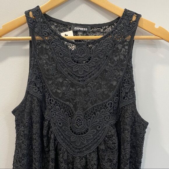NWT Express Black Lace Sleeveless Blouse - Picture 3 of 7